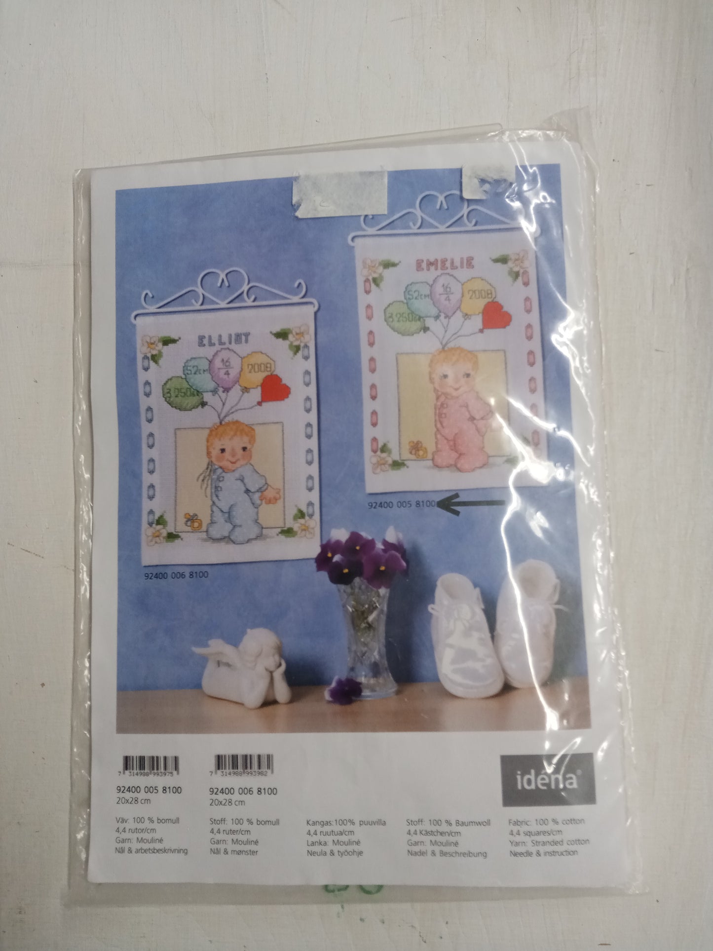 Ristipistopakkaus, vauva "Emelie"