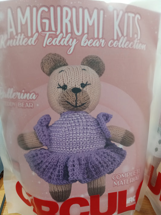 Circulo Neulottu karhu-amigurumipakkaus