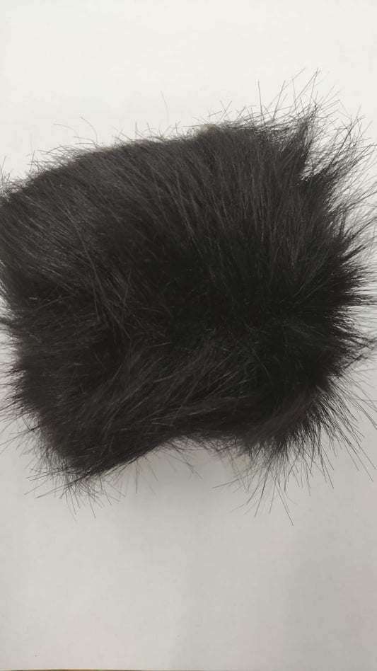 PomPom tupsu, iso 15cm